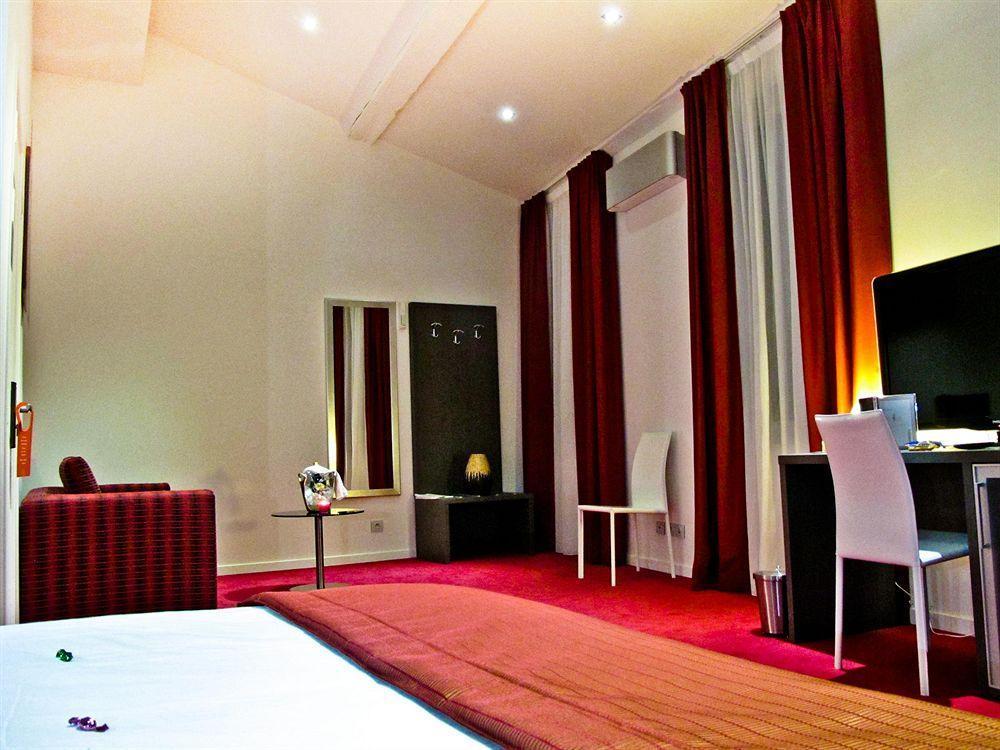 Music Hotel Marseilles Buitenkant foto